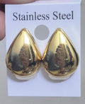 2 pair earrings
