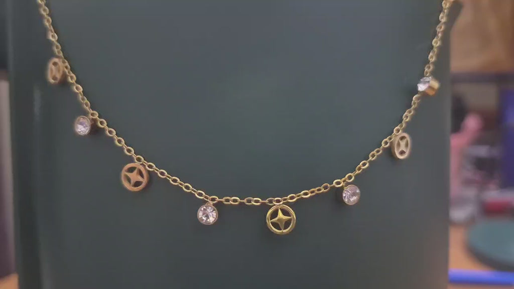 Anti garnish bracelets